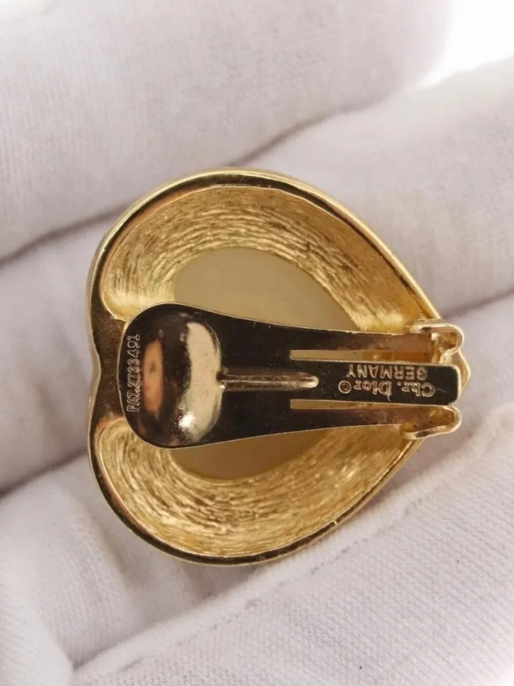 Christian Dior Earring Brooch metal Gold Tone Auth 169930V